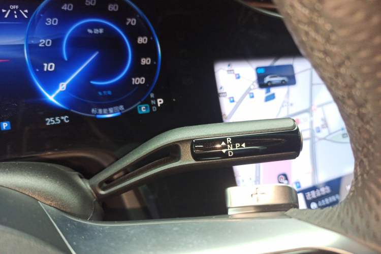 Used Mercedes-Benz EQE SUV 2024 500 4MATIC Flagship Edition Gear Lever