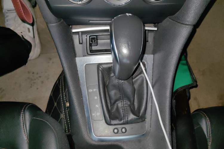 Used DS 4S 2016 1.6T Automatic Ruidong Version THP160 Gear Lever