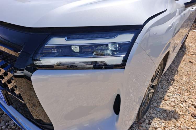 Used Wuling 730 2025 Model 1.5T CVT Elite Edition