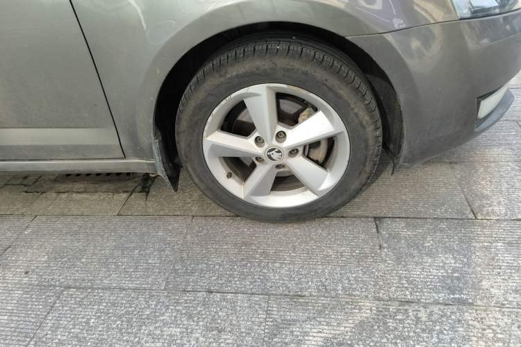 Used Skoda Octavia 2015 1.4TSI DSG Yijun Edition