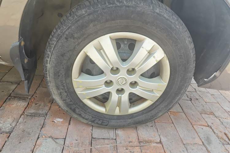 Used FORTHING Lingzhi 2016 M3L 1.6L 7-Seater Comfort Model