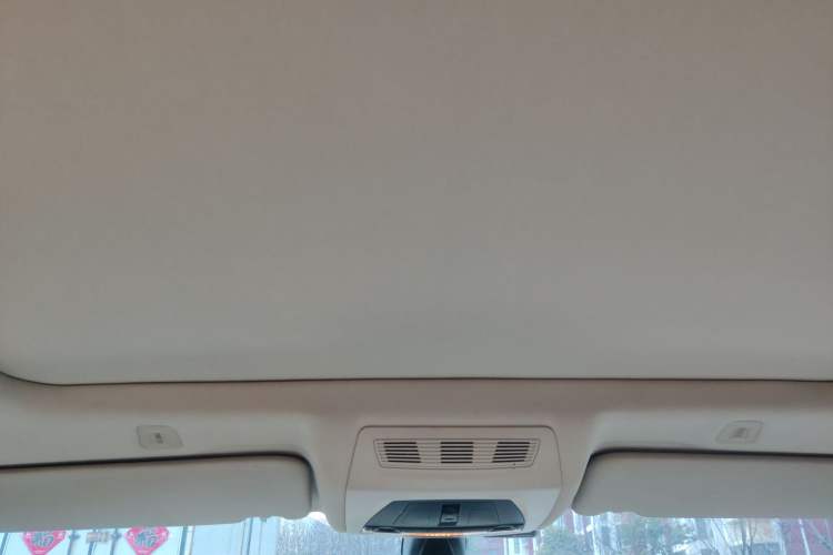 Used BMW 5 Series 2012 523Li Leading Model