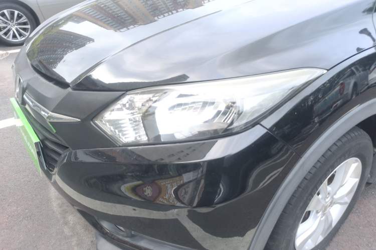 Used Honda Vezel 2016 1.8L CVT Front-Wheel Drive Pioneer Edition
