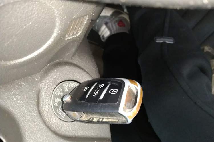 Used Nissan Sunny 2014 1.5XE Manual Elite Edition