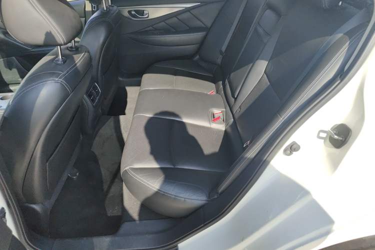 Used Infiniti Q50L 2015 2.0T Enjoyment Edition