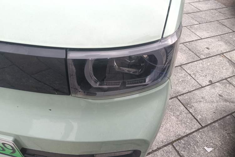 Used Wuling Hongguang MINIEV 2021 Macaron Premium Model – Lithium Iron Phosphate
