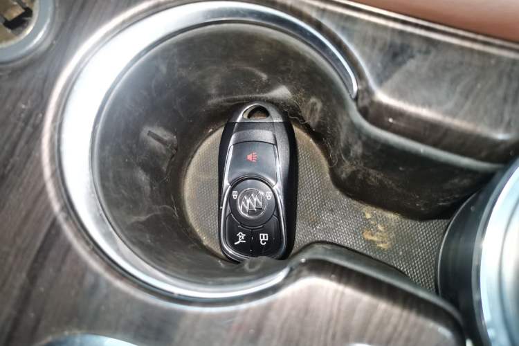 Used Buick Envision 2017 28T Four-Wheel Drive Elite Model Interior 1