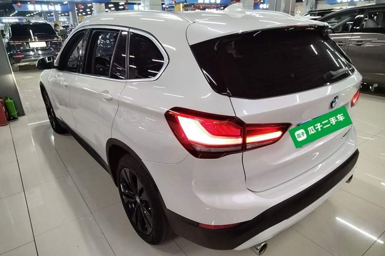 Used BMW X1 2021 sDrive20Li Fashion Model Rear Left 45 Deg