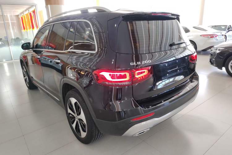 Used Mercedes-Benz GLB 2021 GLB 200 Fashion Model Rear Left 45 Deg