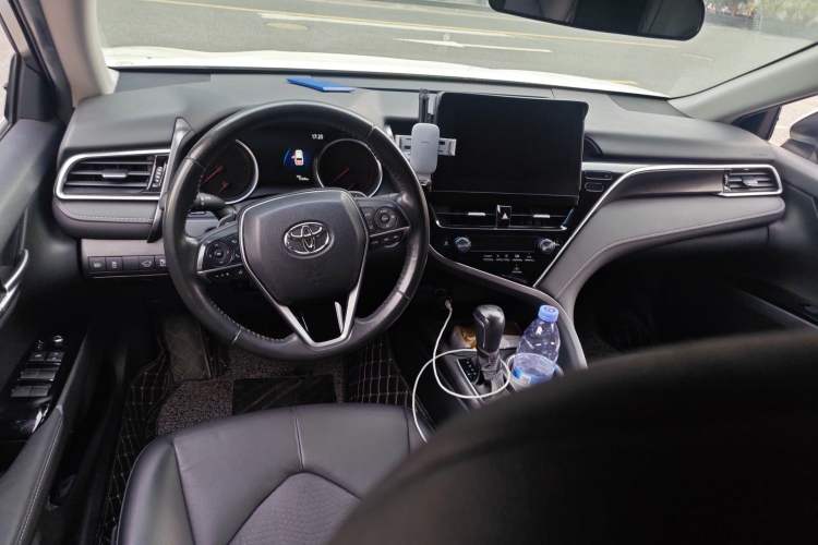 Used Toyota Camry 2021 2.0S FENGSHANG Edition Center Console