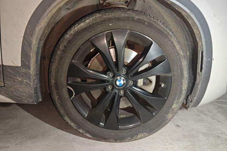 Used BMW X2 2021 sDrive25i M Sport Package Right Front Wheel Hub
