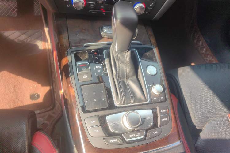 Used Audi A7 2018 50 TFSI quattro Comfort Model Gear Lever