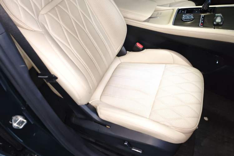 Used Geely Auto Monjaro L 2025 Dongfang Yao 2.0TD Automatic Lanxing Edition