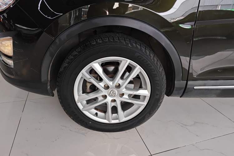 Used Baojun 560 2015 1.8L Manual Elite Edition
