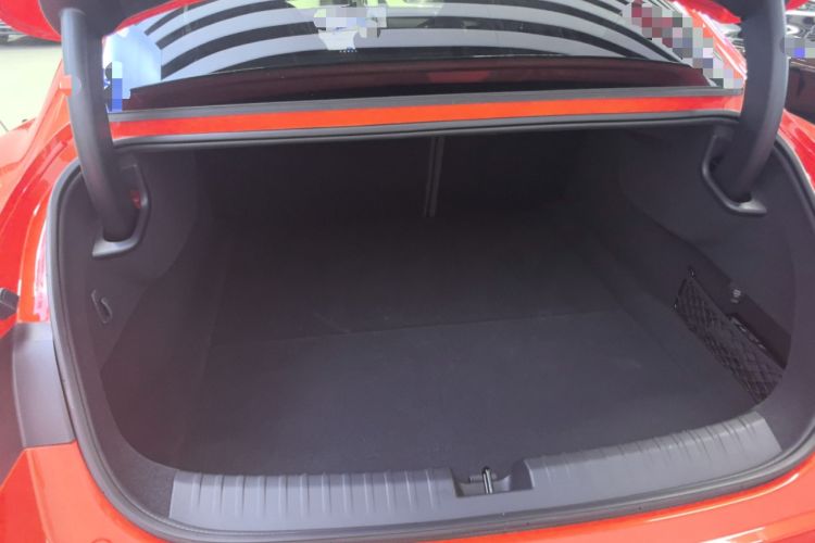 Used Xiaomi Auto SU7 2024 Four-Wheel Drive Ultra-Long Range Advanced Intelligent Driving Max Edition Trunk