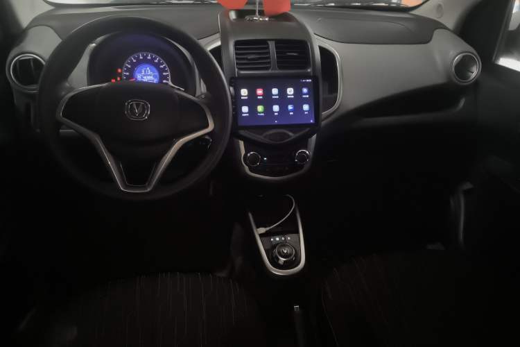 Used CHANGAN Benni E-Star 2021 National Edition Xin Yue Version Lithium Iron Phosphate (31.86 kWh) Center Console