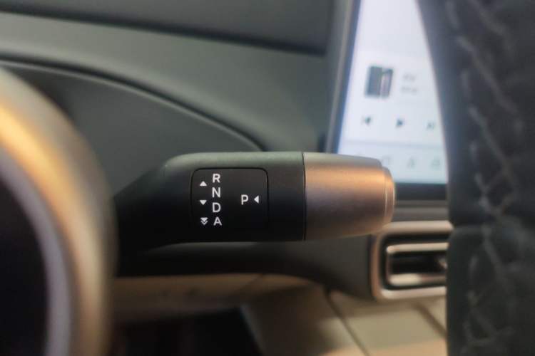 Used Li Auto MEGA 2025 Home Family Special Edition