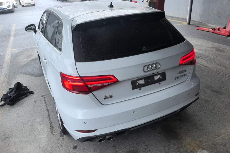 Used Audi A3 2020 Sportback 35 TFSI Fashion Edition China VI Emission Standard Rear Left 45 Deg
