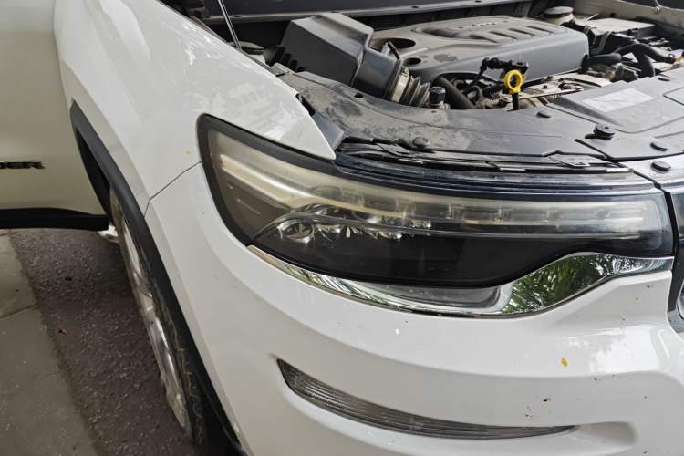 Used Jeep Commander 2018 2.0T Two-Wheel Drive Enjoy Edition China V
