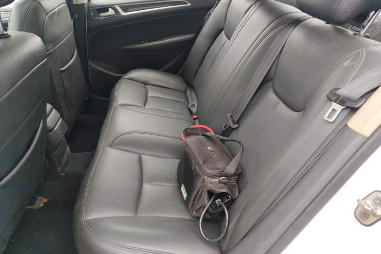 Used Peugeot 308 2014 Enjoyment Edition Classic 1.6L Automatic Fashion Model Left Rear Seat