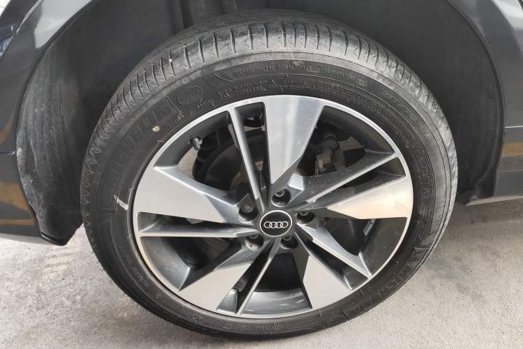 Used Audi Q2L 2022 35 TFSI Fashionable and Elegant Model