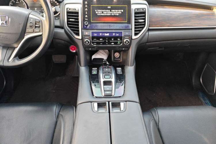 Used Honda UR-V 2017 370TURBO 2WD Prestige Edition China V Audio And AC Panel