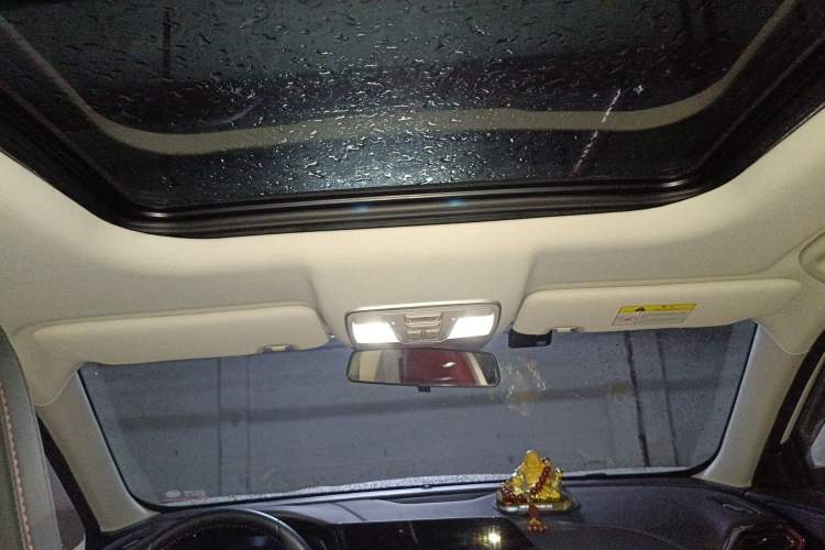 Used CHANGAN OSHAN X5 2021 1.5T DCT Flagship Edition Headliner