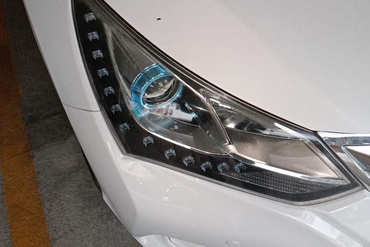 Used BYD Song 2017 Gaishe Upgrade Edition 1.5TID Automatic Elite Model
