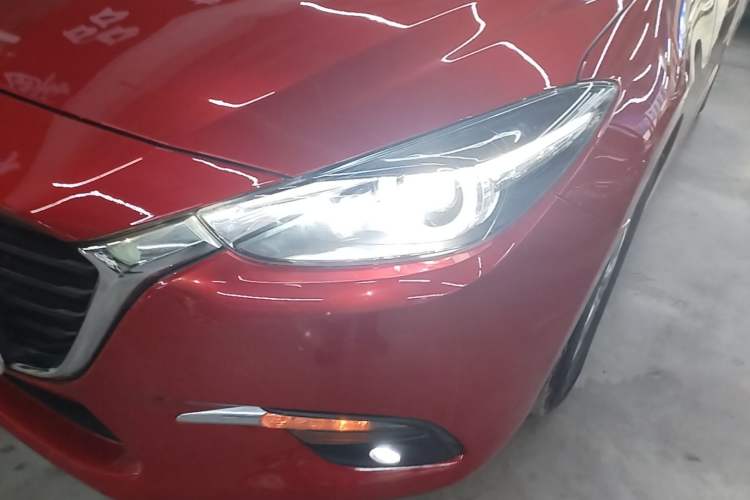 Used Mazda 3 Axela 2019 Cloud-Controlled Version Sedan 1.5L Automatic Luxury Trim China V Standard