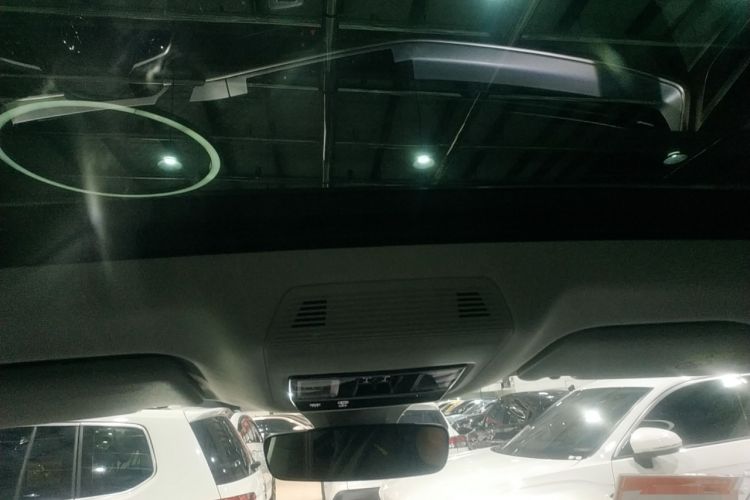 Used Volkswagen Tavendor 2023 380TSI Four-Wheel Drive R-Line Cruise Edition Headliner