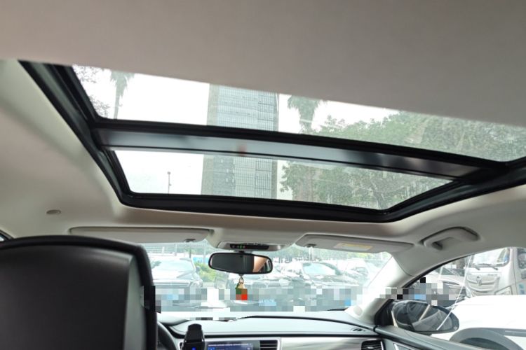 Used Buick LaCrosse 2019 28T Luxury Version Headliner