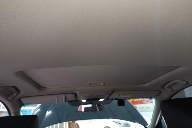 Used Honda Accord 2022 260TURBO Luxury Edition Headliner