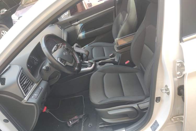 Used Hyundai Elantra (6th Generation / Lingdong) 2016 1.6L Automatic ZhiXuan – Elite Version