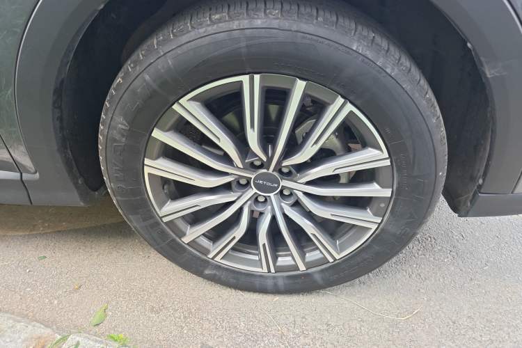 Used JETOUR X70 PRO 2023 1.5T DCT Comfort Edition 7-Seater