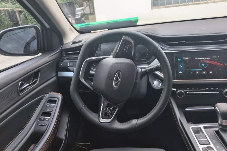 Used Chery Arrizo 5 PLUS 2023 1.5L CVT New Dynamic Version Steering Wheel