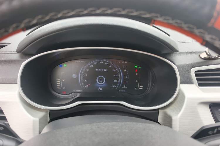 Used Geely Auto Emgrand X7 Sport 2020 1.8TD DCT Two-Wheel Drive Smart Connect 4G-Enabled Version Instrument Cluster