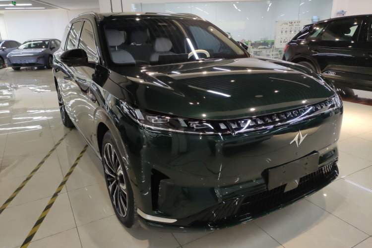 Used Dongfeng eπ eπ008 2026 Model Six-Seat Range-Extended Family Edition
