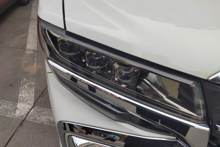 Used Toyota Alphard 2012 3.5L Luxury Edition Right Front Headlight