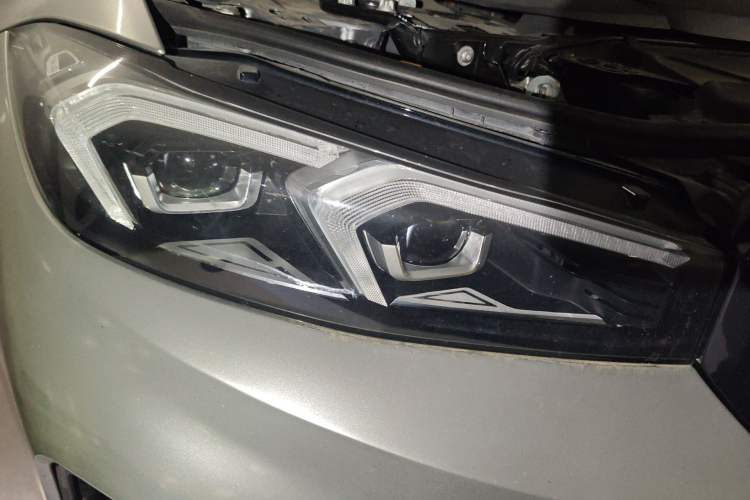 Used BMW i3 2022 eDrive 35 L Right Front Headlight