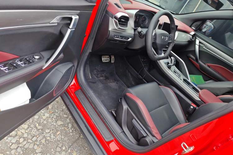 Used Geely Auto Coolray 2019 260T DCT Knight China VI Standard