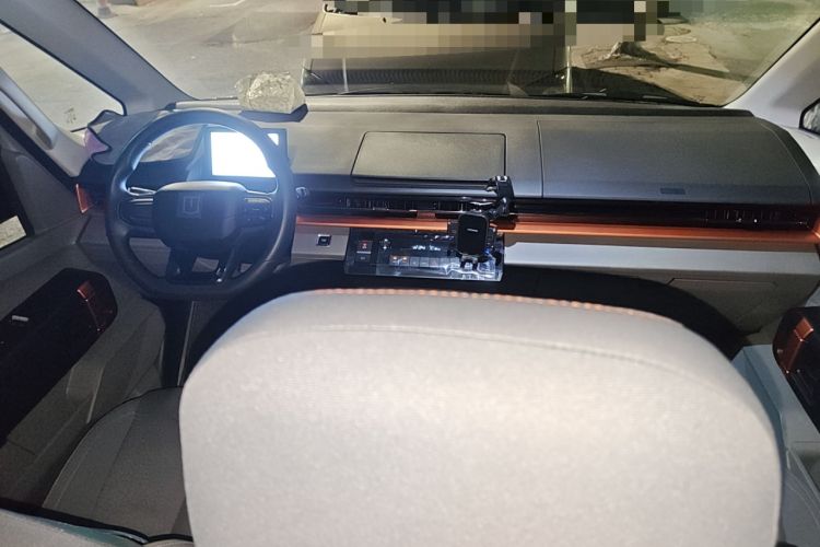 Used Farizon Super VAN 2025 Yucheng Edition, Action-Pak 68kWh
