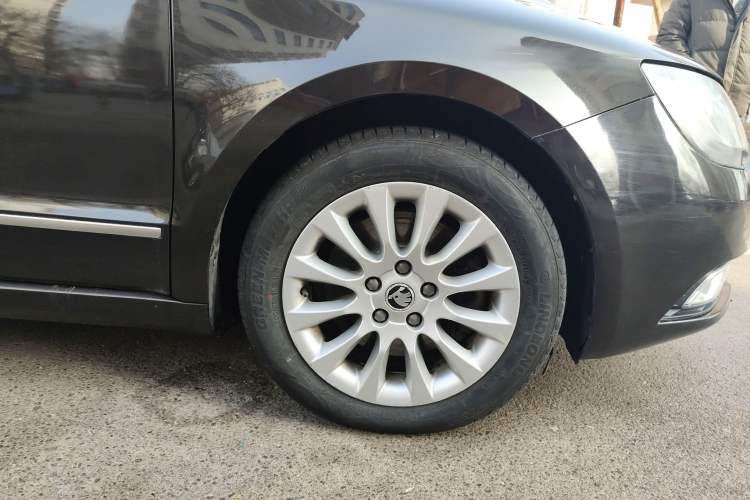 Used Skoda Superb 2013 1.8TSI Automatic MingShi Edition
