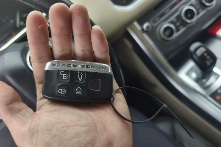 Used Land Rover Range Rover Sport 2015 3.0 SDV6 HSE DYNAMIC