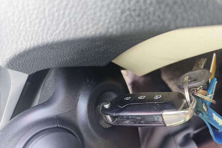 Used Ford Escort 2015 1.5L Automatic Comfort Edition
