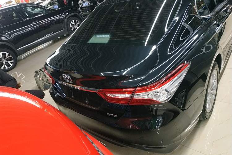Used Toyota Camry 2021 2.0G Luxury Edition