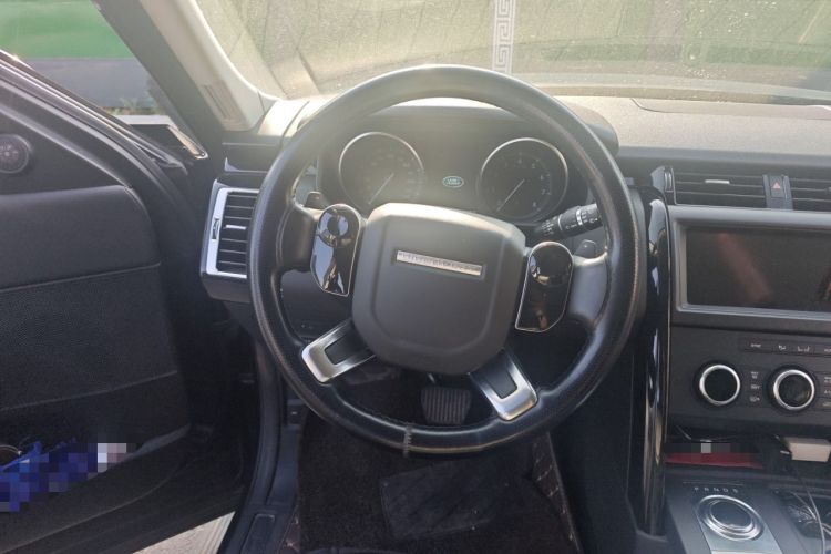 Used Land Rover Discovery 2018 3.0 SC V6 SE
