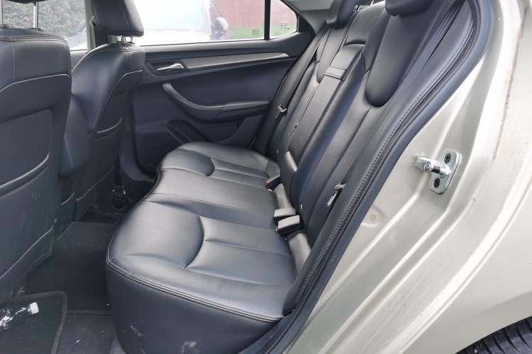 Used Roewe 360 2015 1.5L Manual Luxury Edition
