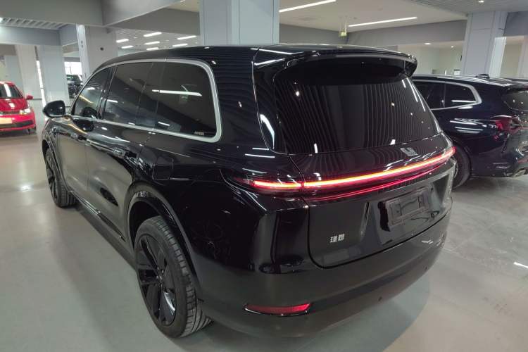 Used Li Auto L9 2022 Max model Rear Left 45 Deg