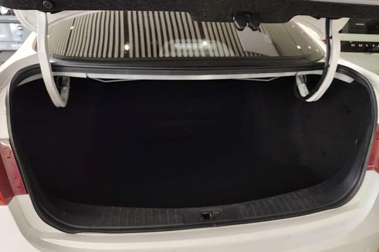 Used Dongfeng Aeolus E70 2023 Revised PRO Smart Drive Version