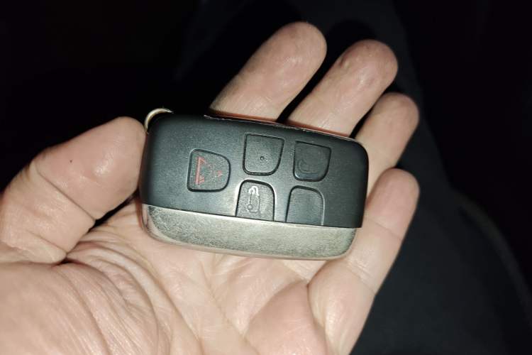 Used Land Rover Discovery Sport 2017 2.0T PURE
